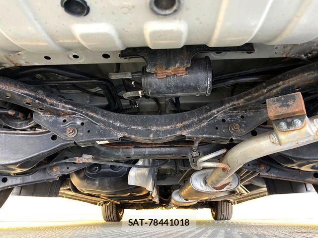 Nissan ELGRAND 2018-07 7250707-18