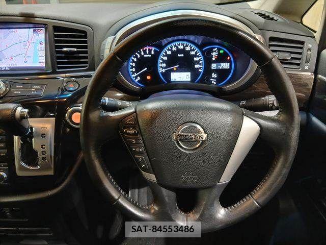 Nissan ELGRAND 2012-09 7250717-9