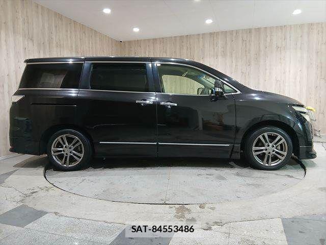 Nissan ELGRAND 2012-09 7250717-15