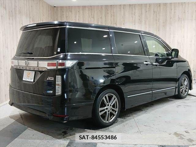Nissan ELGRAND 2012-09 7250717-16