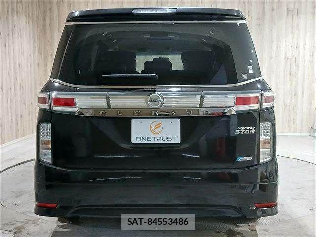 Nissan ELGRAND 2012-09 7250717-17