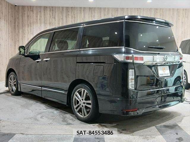 Nissan ELGRAND 2012-09 7250717-18