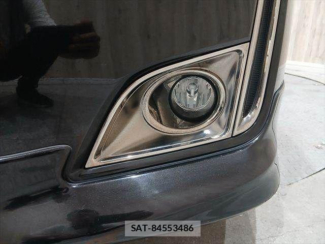 Nissan ELGRAND 2012-09 7250717-24