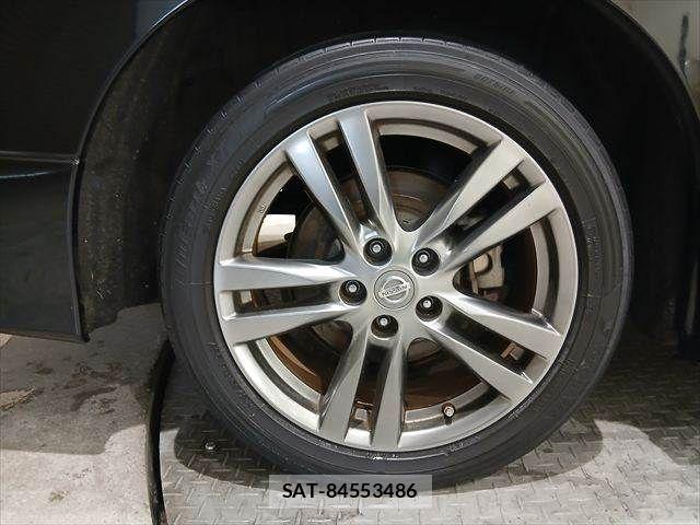 Nissan ELGRAND 2012-09 7250717-27