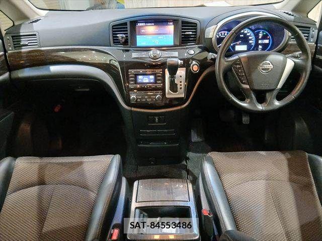 Nissan ELGRAND 2012-09 7250717-2
