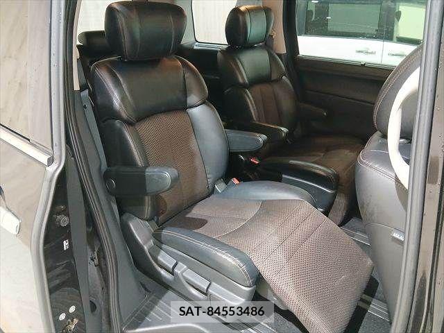 Nissan ELGRAND 2012-09 7250717-6