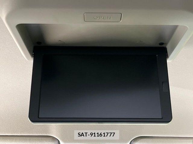 Nissan ELGRAND 2019-03 7250705-4