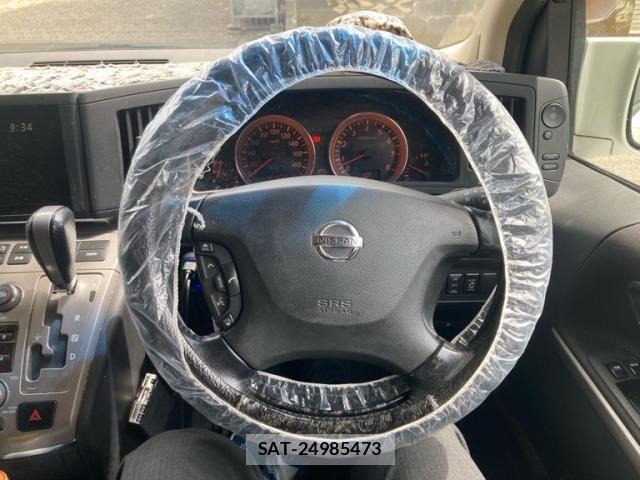 Nissan ELGRAND 2005-03 7250723-16