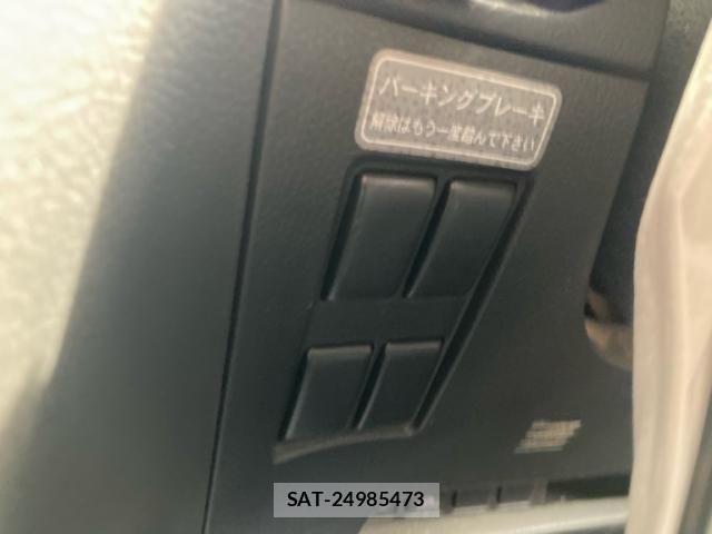 Nissan ELGRAND 2005-03 7250723-21