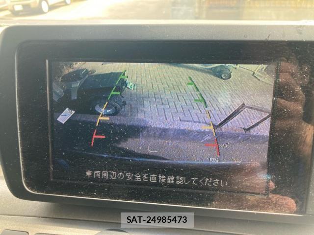 Nissan ELGRAND 2005-03 7250723-23