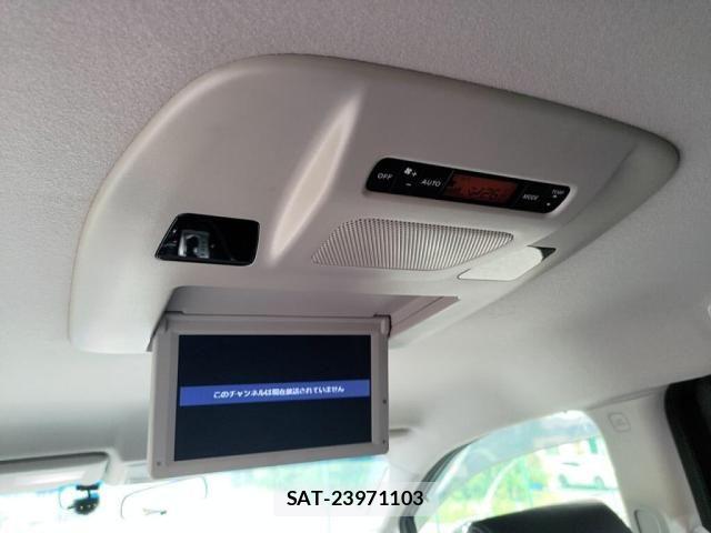 Nissan ELGRAND 2013-03 7250715-18