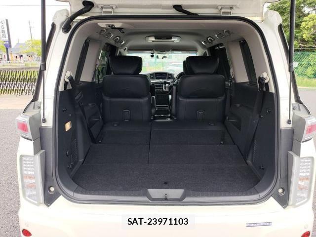 Nissan ELGRAND 2013-03 7250715-26
