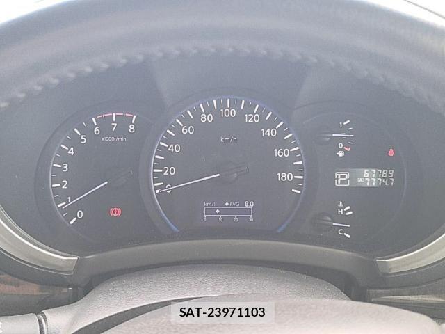 Nissan ELGRAND 2013-03 7250715-28