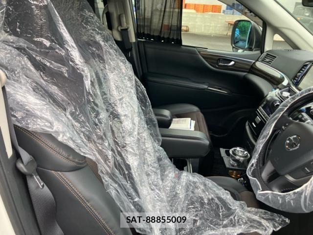 Nissan ELGRAND 2016-09 7250710-11