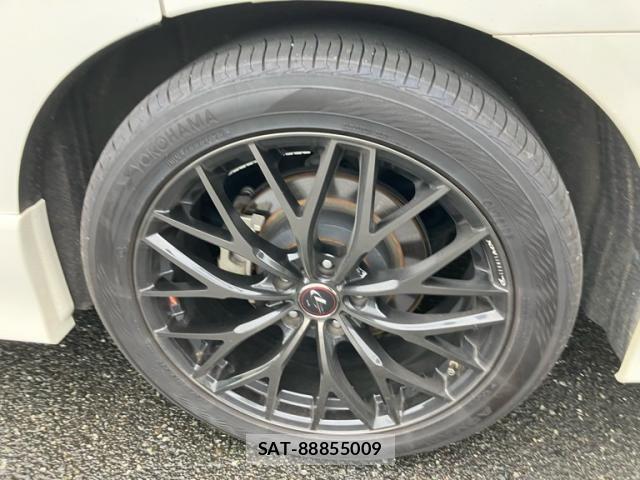 Nissan ELGRAND 2016-09 7250710-6