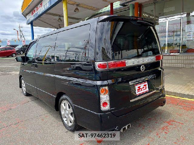 Nissan ELGRAND 2010-03 7271852-8