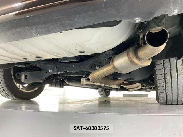 Nissan ELGRAND 2018-03 7271853-9