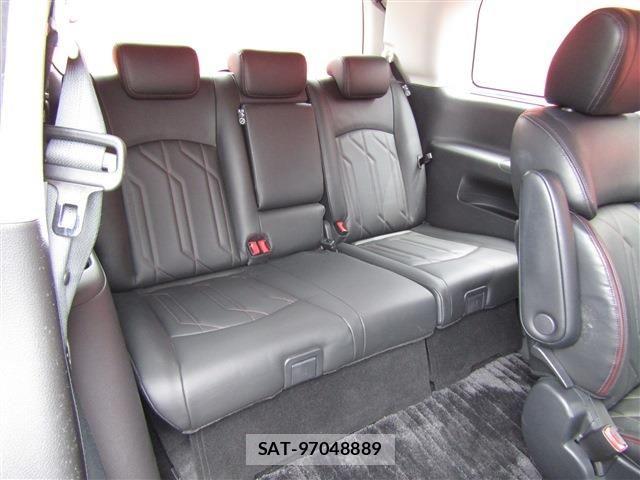 Nissan ELGRAND 2022-12 7326906-23