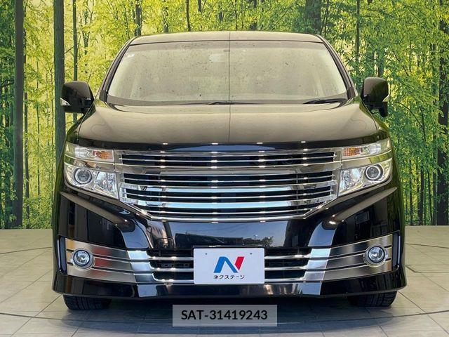 Nissan ELGRAND 2012-05 7326917-14