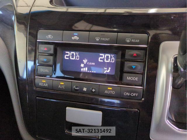 Nissan ELGRAND 2013-03 7326919-12