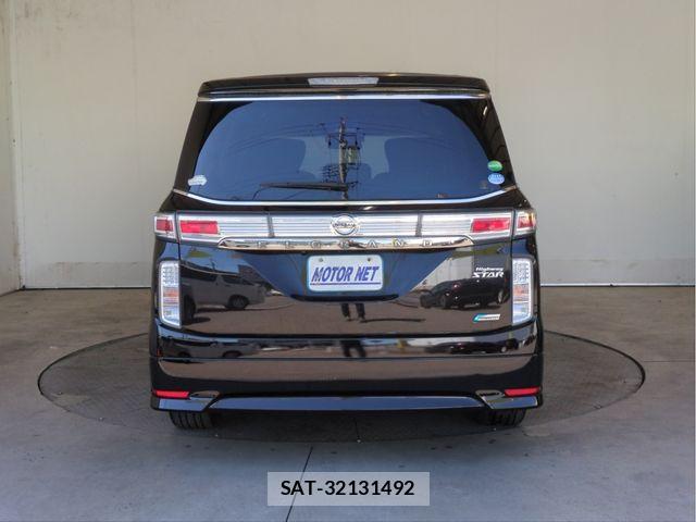 Nissan ELGRAND 2013-03 7326919-18