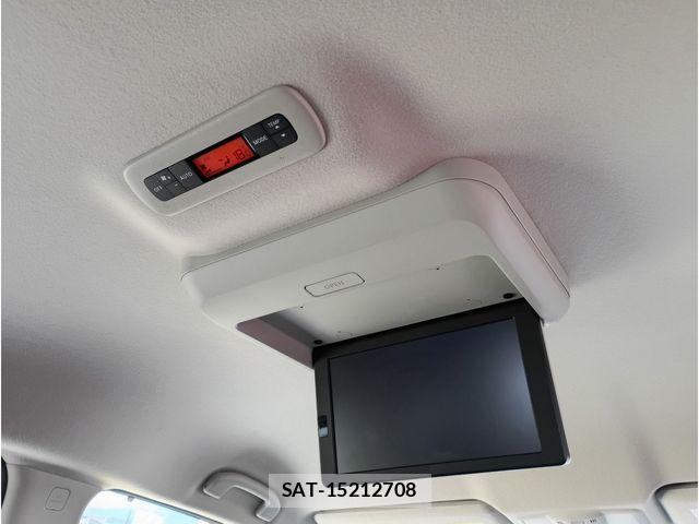 Nissan ELGRAND 2015-11 7326912-14