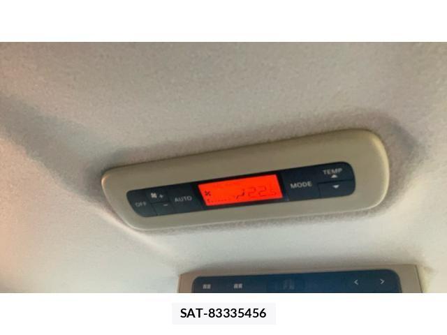 Nissan ELGRAND 2011-07 7326921-22