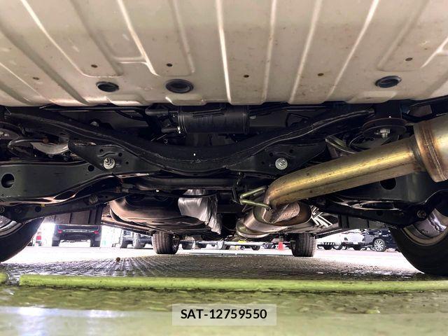 Nissan ELGRAND 2021-02 7326904-19
