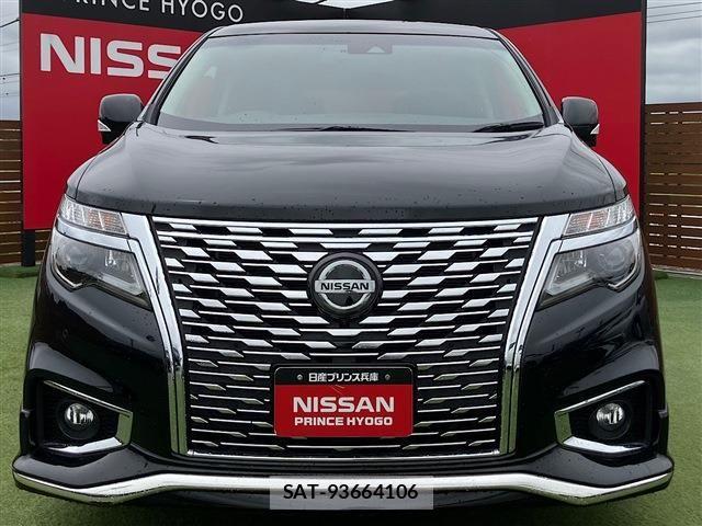 Nissan ELGRAND 2021-03 7326905-14