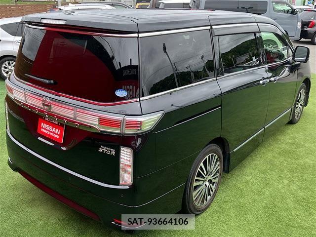 Nissan ELGRAND 2021-03 7326905-23
