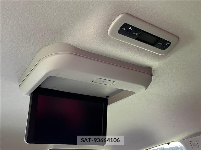 Nissan ELGRAND 2021-03 7326905-7