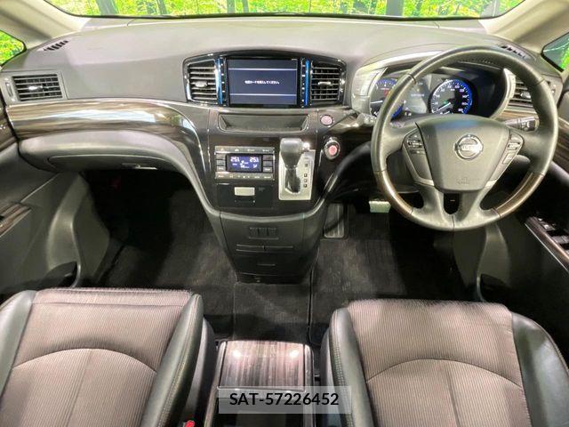 Nissan ELGRAND 2017-03 7326911-1