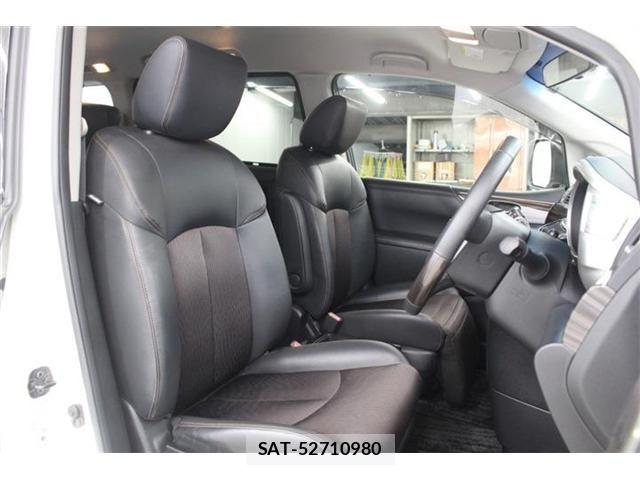 Nissan ELGRAND 2018-03 7357654-26