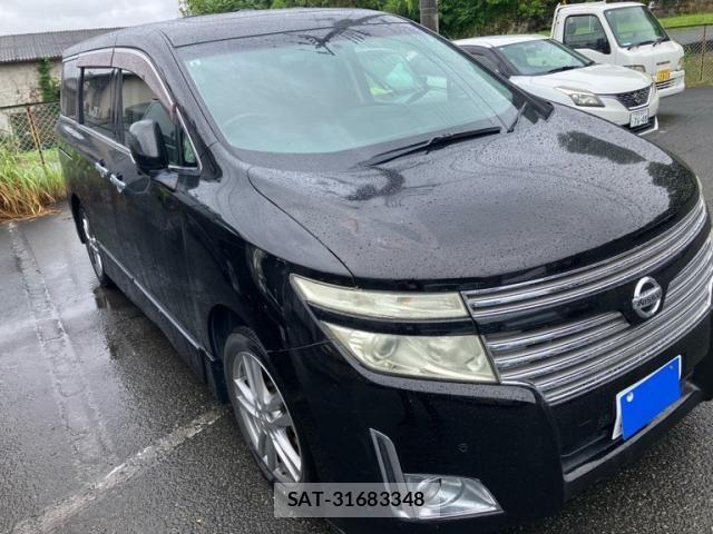 Nissan ELGRAND 2011-02 7357655-0
