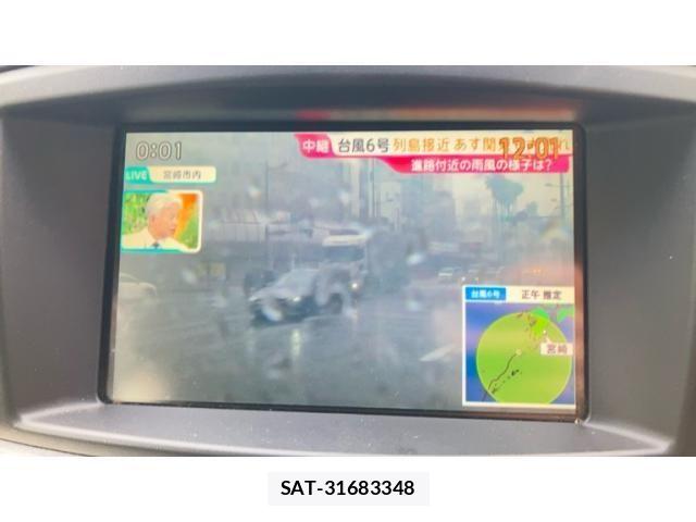 Nissan ELGRAND 2011-02 7357655-19