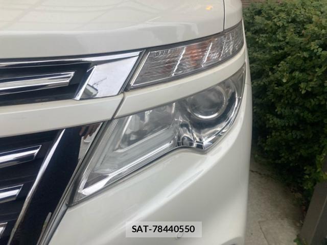 Nissan ELGRAND 2016-06 7357657-5