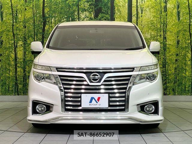 Nissan ELGRAND 2014-01 7357649-14