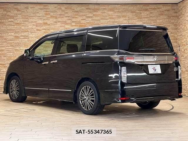 Nissan ELGRAND 2021-07 7357648-15