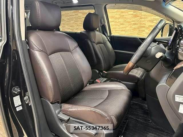 Nissan ELGRAND 2021-07 7357648-4