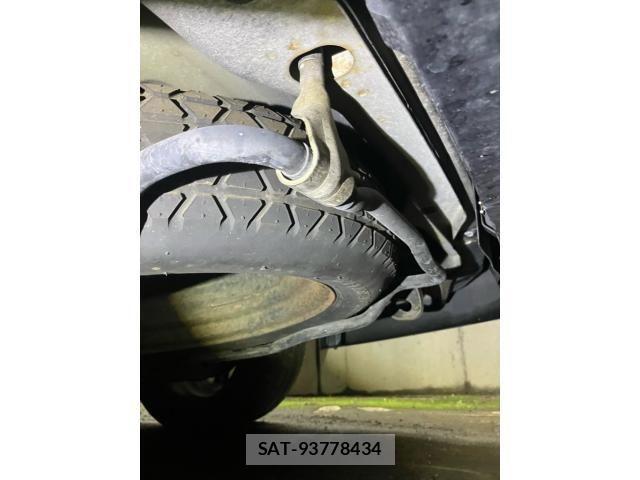 Nissan ELGRAND 2006-03 7357658-9