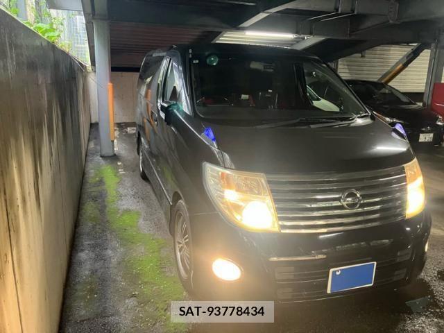 Nissan ELGRAND 2006-03 7357658-1
