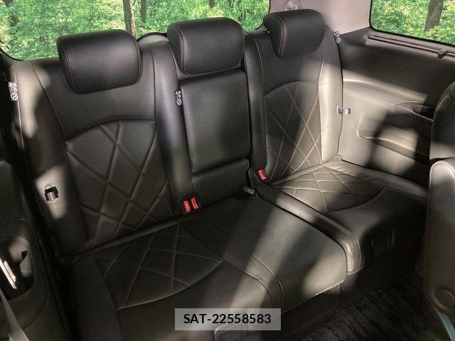 Nissan ELGRAND 2019-03 7357650-9