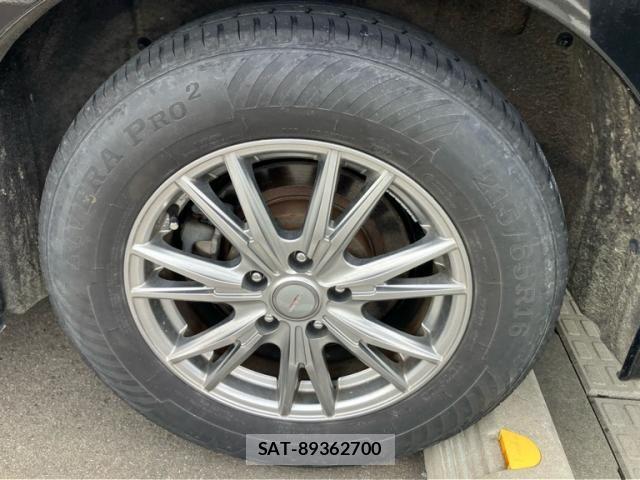 Nissan ELGRAND 2010-09 7357656-12
