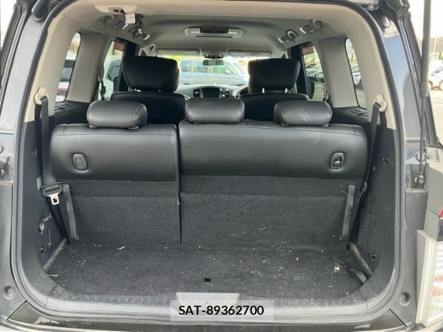 Nissan ELGRAND 2010-09 7357656-14