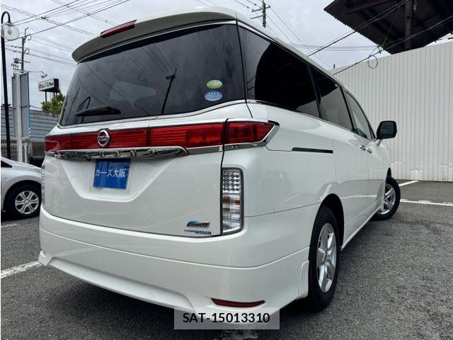Nissan ELGRAND 2011-07 7392070-3