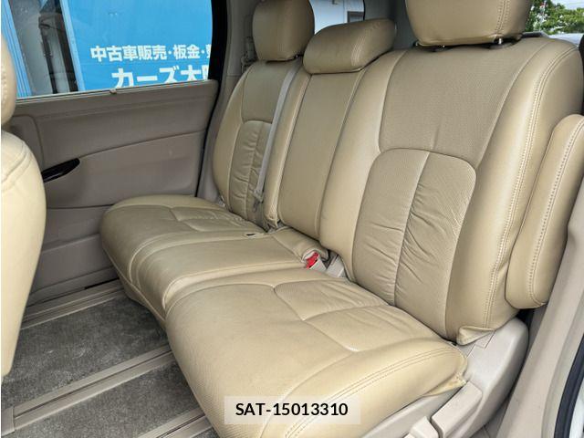 Nissan ELGRAND 2011-07 7392070-4
