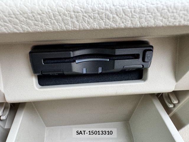 Nissan ELGRAND 2011-07 7392070-7