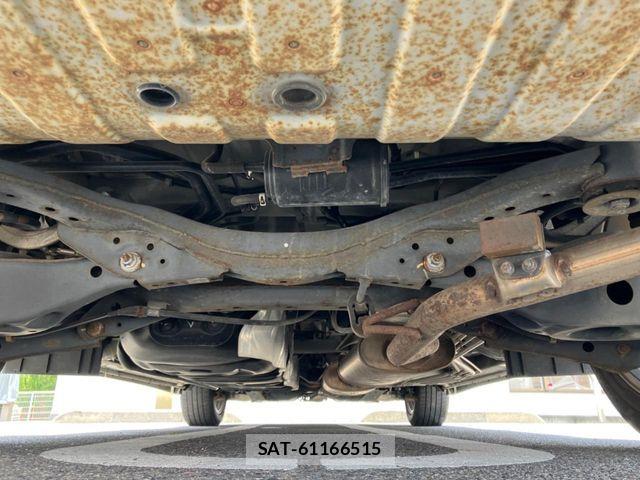 Nissan ELGRAND 2013-05 7392065-19