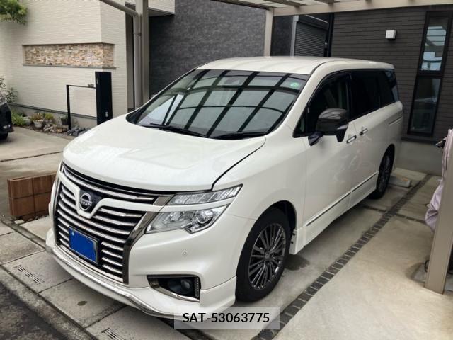 Nissan ELGRAND 2020-03 7392054-1