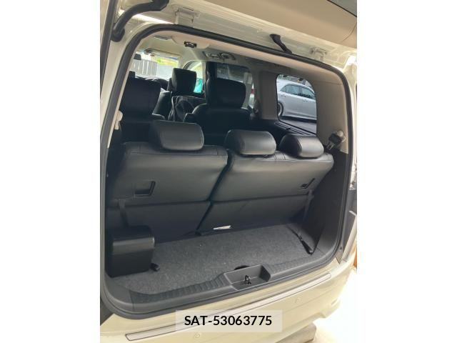 Nissan ELGRAND 2020-03 7392054-5